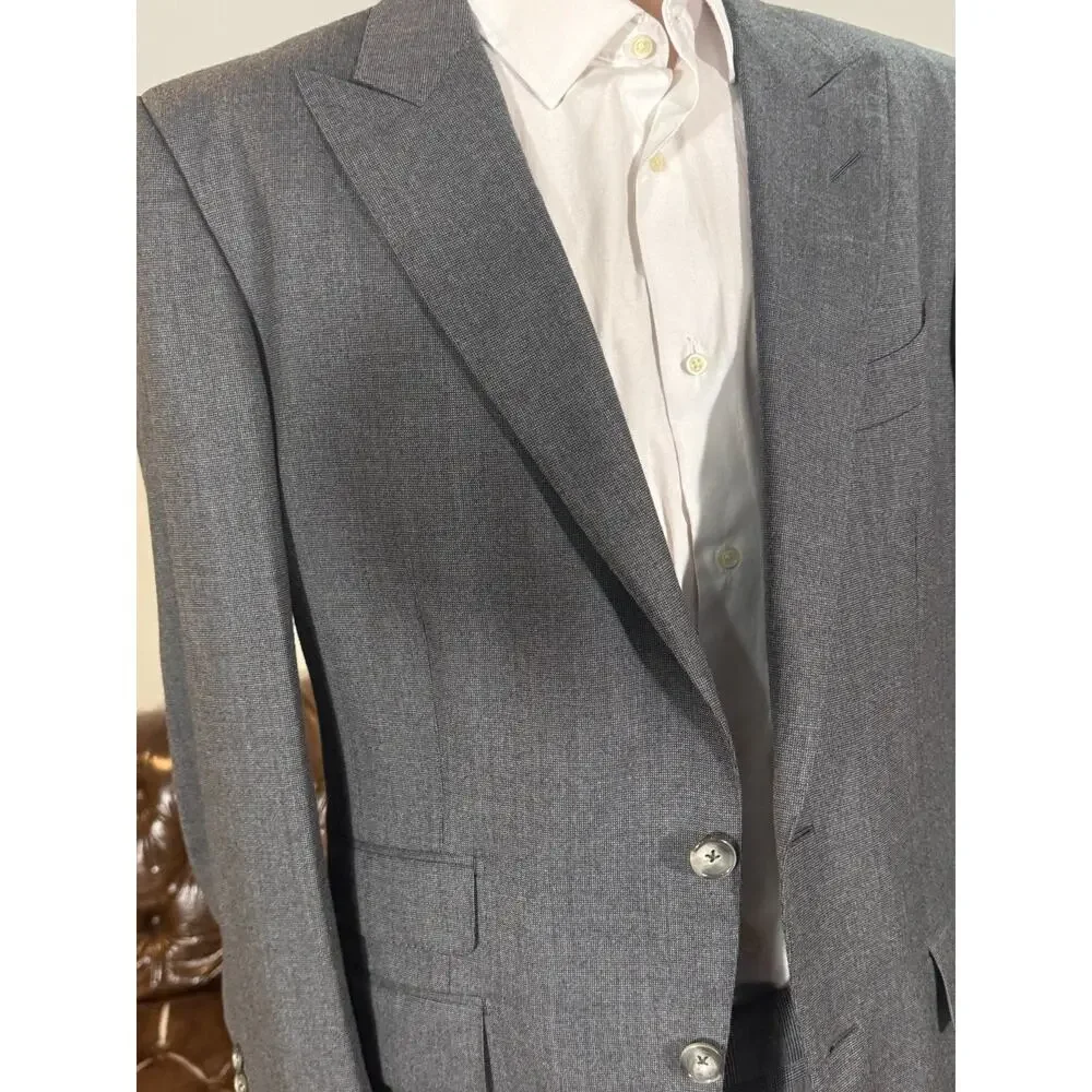 Tom Ford Houndstooth Flannel Wool Silk Peak Lapel Gray Suit 2Pc 52R 42R 37x29